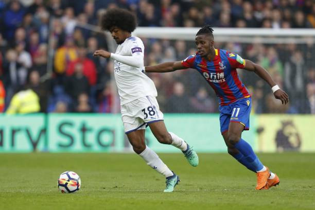 格外慎重 格外慎重